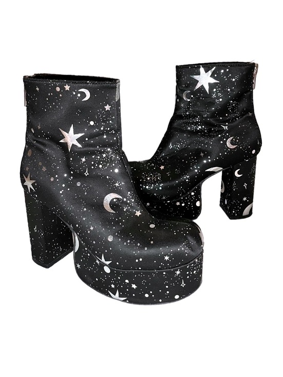 Dolls Kill Shoes - Dolls Kill Current Mood Black Platform Ankle Boots w/ Silver Stars and Moons 7